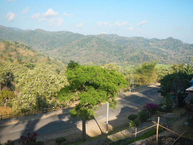 Desa Moni merupakan desa yang paling dekat dari Taman Nasional Gunung Kelimutu