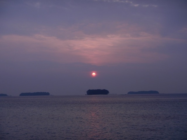 Sunrise di Pulau Dolphin