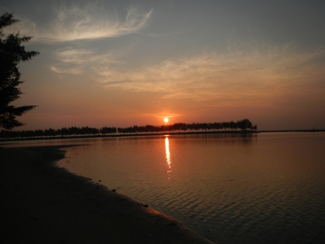 Sunrise di Pulau Payung Besar